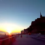 Maison De - Baie Du Mont Michel 생-장-르-토마
