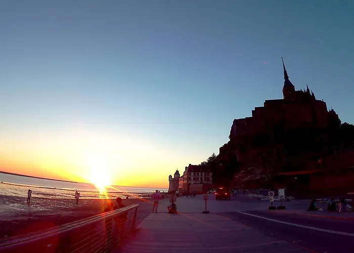 Maison De - Baie Du Mont Michel Saint-Jean-le-Thomas